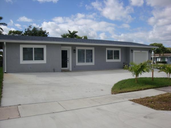 1415 Lake Victoria Dr, Lake Worth, Florida 33461, image 1