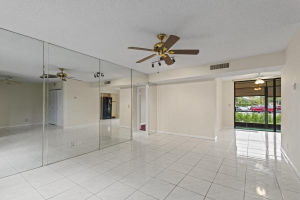 Banyan At Las Verdes, 5100 Las Verdes Cir #119, Delray Beach, Florida 33484, image 2