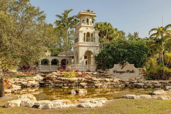Vizcaya Falls, 979 NW Leonardo Cir, Port St. Lucie, Florida 34986, image 1