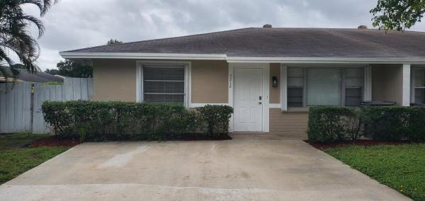 Highland Pines, 9212 W Highland Pines Dr, Palm Beach Gardens, Florida 33418, image 1