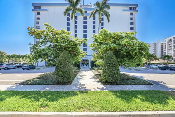 Portofino South, 3800 Washington Rd #110, West Palm Beach, Florida 33405, image 1