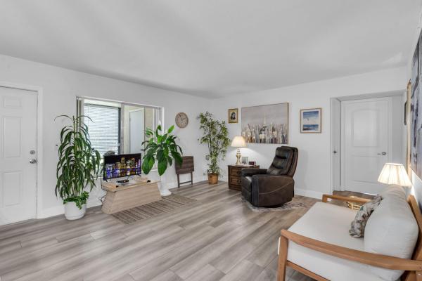 Pine Ridge South 3, 312 Knotty Pine Cir #C-1, Greenacres, Florida 33463, image 3