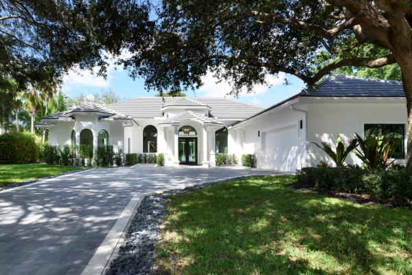 Bear Lakes Estates North, 2557 Seminole Cir, West Palm Beach, Florida 33409, image 1