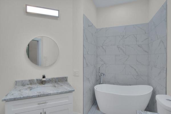 Bedford At The Lakes, 324 NW Bentley Cir, Port St. Lucie, Florida 34986, image 1