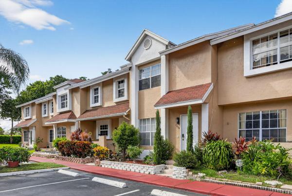 Jasmine At Woodmont, 7232 Woodmont Ave, Tamarac, Florida 33321, image 1