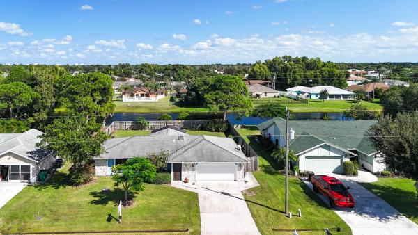 Sandhill Crossing, 2433 SE Hallahan St, Port St. Lucie, Florida 34952, image 1