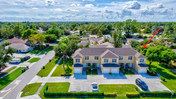 Sugar Pond Manor, 1433 Hawthorne Pl, Wellington, Florida 33414, image 1
