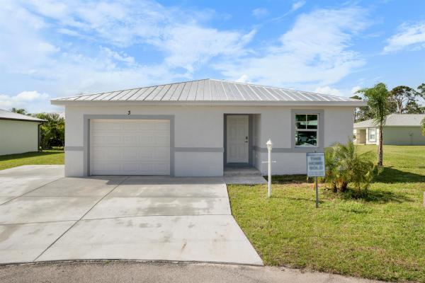 11 Villa Blanca, Fort Pierce, Florida 34951, image 1