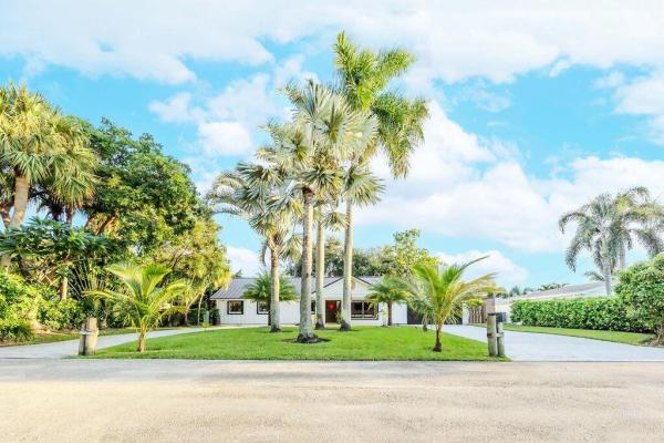 Lake Clarke Manor, 2024 Palmetto Rd, West Palm Beach, Florida 33406, image 1