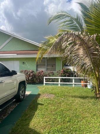 North Lauderdale Estates, 1320 SW 75th Ave, North Lauderdale, Florida 33068, image 1