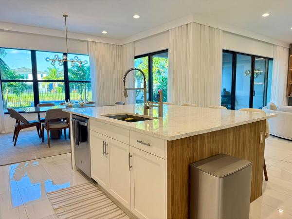 Lotus, 17521 Sparkling River Rd, Boca Raton, Florida 33496, image 2