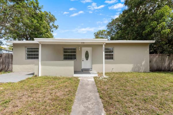 Lauderdale Manors, 1134 NW 18th Ave, Fort Lauderdale, Florida 33311, image 1