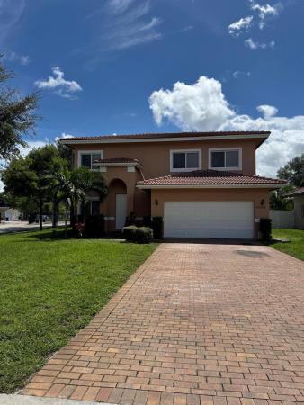 Pine Cone Estates, 4518 NW 36th Ct, Lauderdale Lakes, Florida 33319, image 1