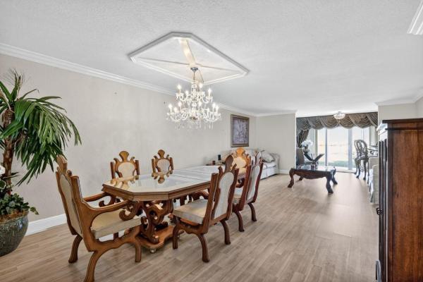 Coral Cove At Coral Lakes, 5749 Gemstone Ct #107, Boynton Beach, Florida 33437, image 2