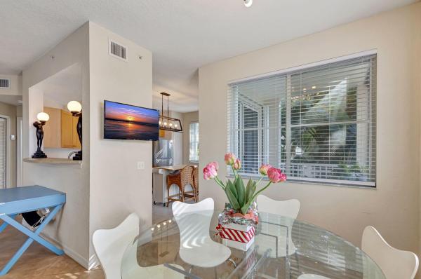 Residences At Legacy Place, 11023 Legacy Ln #204, Palm Beach Gardens, Florida 33410, image 3