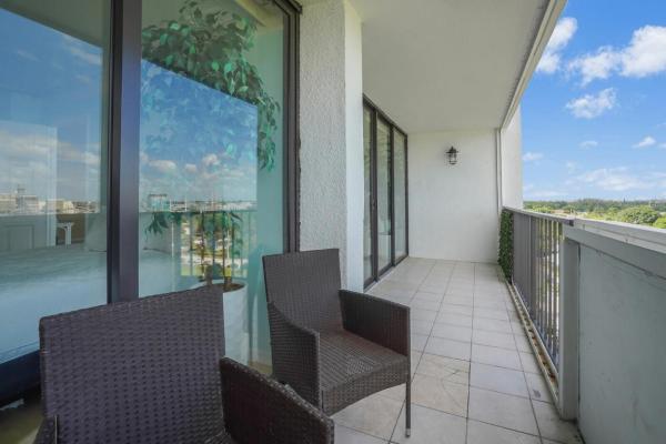 The Palm Beach House, 5600 N Flagler Dr #907, West Palm Beach, Florida 33407, image 1