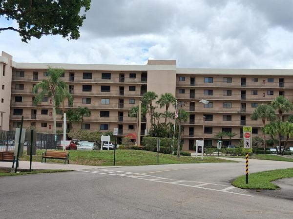 7770 Tahiti Ln #206, Lake Worth, Florida 33467, image 1