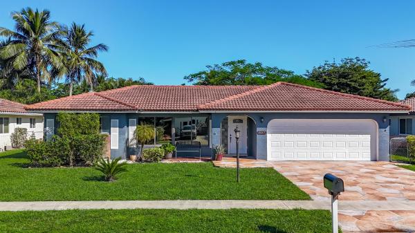 Palmetto Pines, 4667 Baldric St, Boca Raton, Florida 33428, image 1