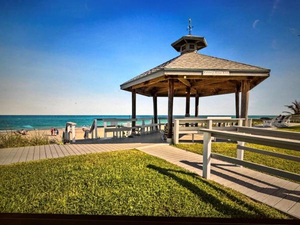 Colonial Ridge Club, 5505 N Ocean Blvd #12-205, Ocean Ridge, Florida 33435, image 1