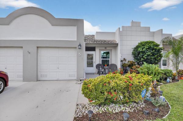 Town Villas At Moon Lake, 9070 Tracy Ct #5, Boca Raton, Florida 33496, image 1