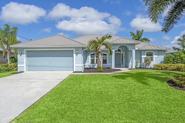 Hidden Oaks, 1401 SW Abingdon Ave, Port St. Lucie, Florida 34953, image 1