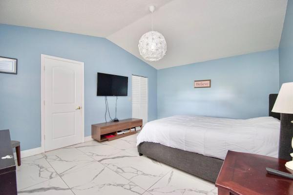 Lakes Of Boca Barwood, 23301 Barlake Dr, Boca Raton, Florida 33433, image 1