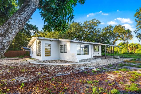 North Central Hollywood, 3360 N 57th Dr, Hollywood, Florida 33021, image 1