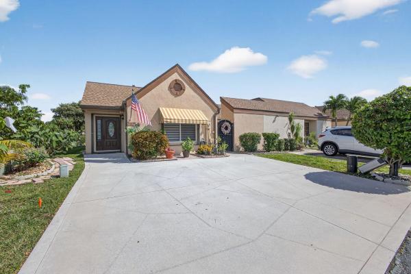 Cinnamon, 11154 Curry Dr, Palm Beach Gardens, Florida 33418, image 1