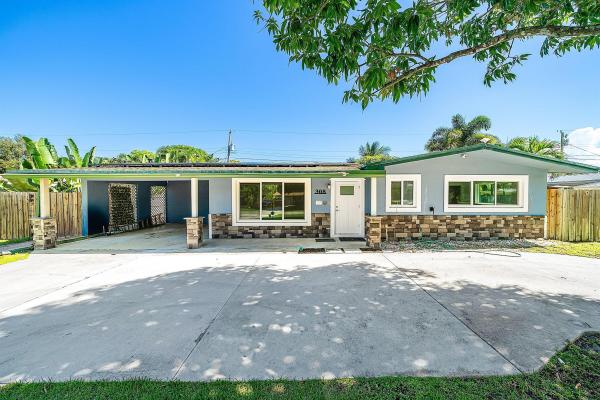 Penn Park, 308 Philadelphia Dr, Jupiter, Florida 33458, image 1