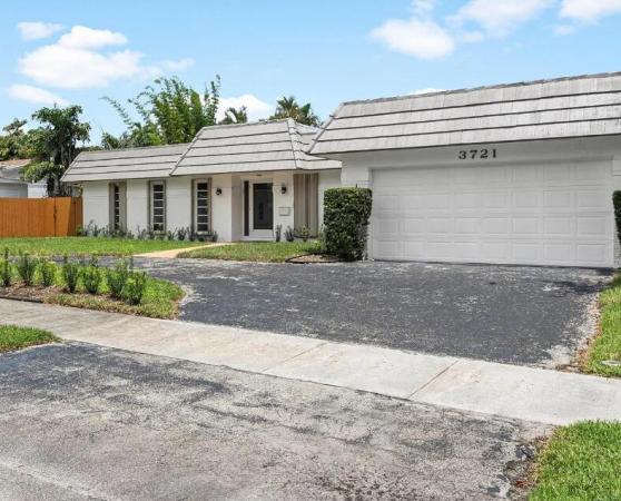 Emerald Hills, 3721 N 55th Ave, Hollywood, Florida 33021, image 1