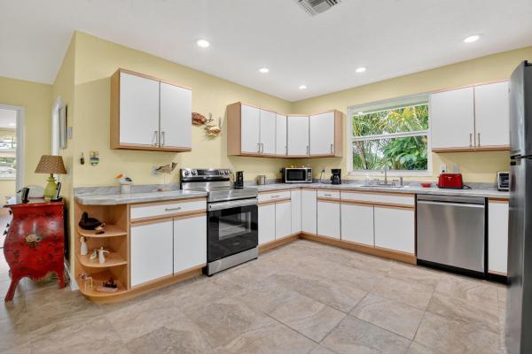 Lake Forest South, 3957 NW 7th Ct, Delray Beach, Florida 33445, image 1