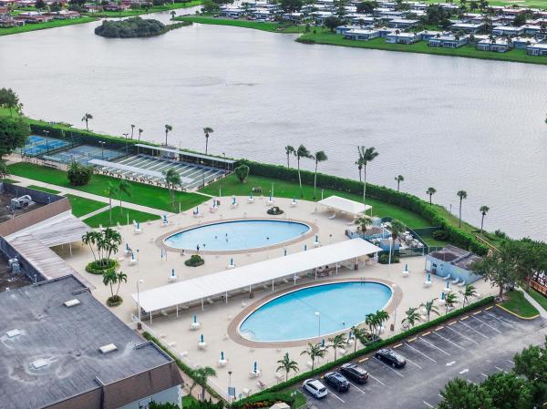 157 Flanders D, Delray Beach, Florida 33484, image 2