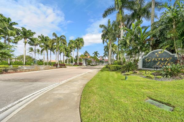 Grove Isle, 10382 Utopia Cir E, Boynton Beach, Florida 33437, image 3