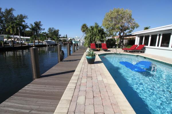 Pompano Isles, 2548 SE 14th St, Pompano Beach, Florida 33062, image 3