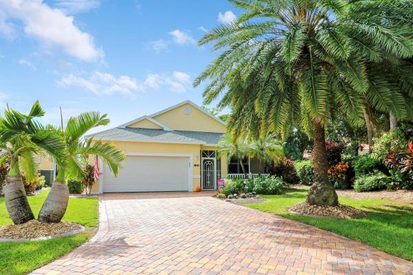 Isle Of Granada, 122 NW Catania Cir, Port St. Lucie, Florida 34986, image 1