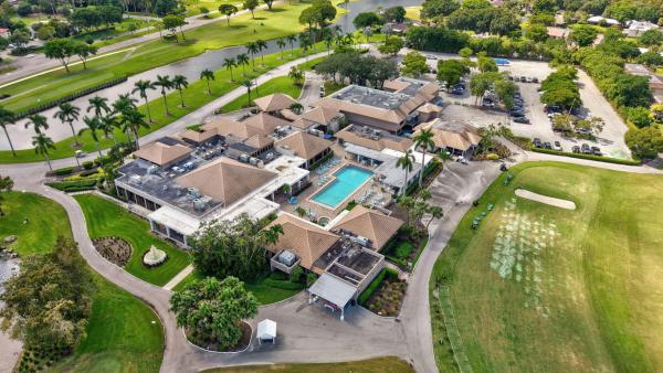 8450 Casa Del Lago #J, Boca Raton, Florida 33433, image 1