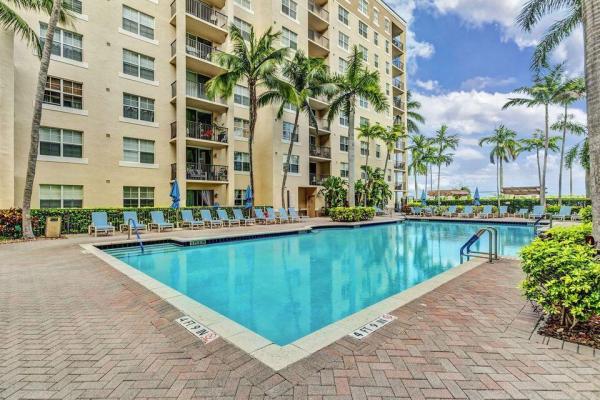 Flagler Pointe, 1801 N Flagler Dr #211, West Palm Beach, Florida 33407, image 1