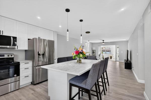 Villas At Carriage Hills Lakeside, 275 Gate Rd #117, Hollywood, Florida 33024, image 1