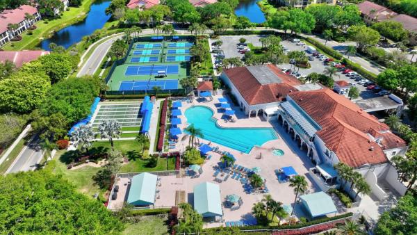Diamante Village, 5187 Europa Dr #P, Boynton Beach, Florida 33437, image 3