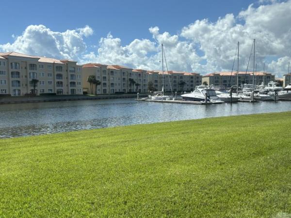 Harbour Isle East, 8 Harbour Isle Dr #104, Fort Pierce, Florida 34949, image 1
