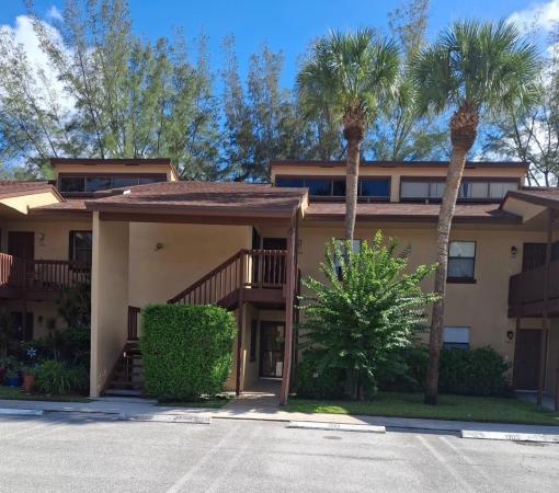 The Trails At Royal Palm Beach, 1303 Lakeview Dr E #, Royal Palm Beach, Florida 33411, image 1