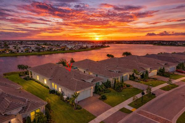 Regency At Avenir, 10033 Regency Way, Palm Beach Gardens, Florida 33412, image 2