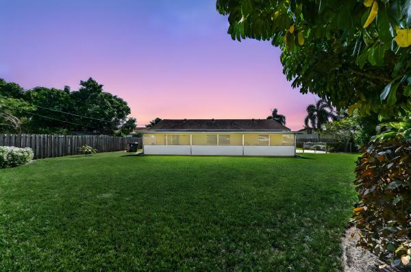 Greenbrier, 2809 Donald Rd, Lake Worth, Florida 33461, image 2