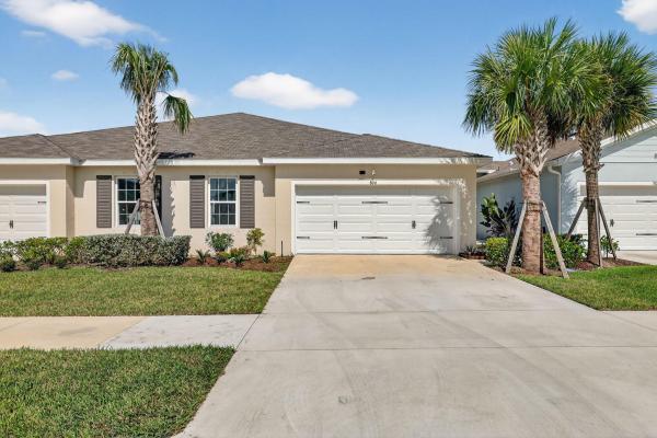 Avalon Crossing, 806 Persimmon Pl, Fort Pierce, Florida 34981, image 1