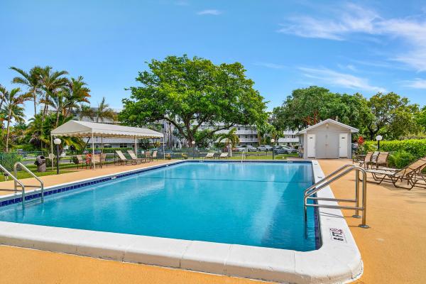 Royal Park, 106 Royal Park Dr #3C, Oakland Park, Florida 33309, image 1