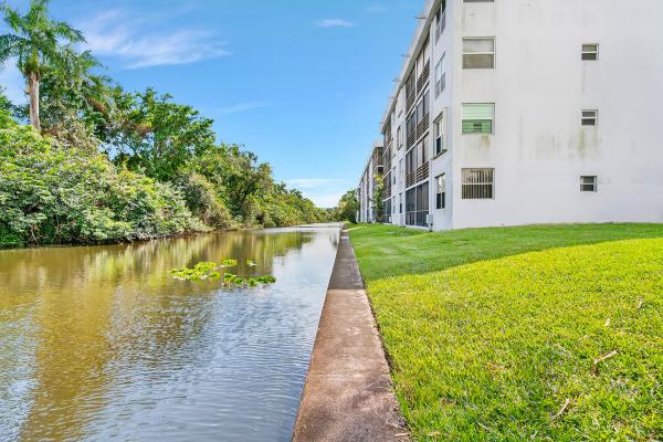 Royal Park, 106 Royal Park Dr #3C, Oakland Park, Florida 33309, image 1