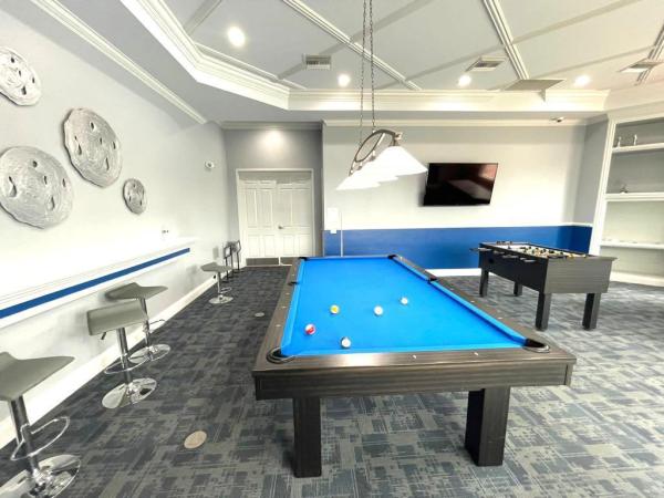 Black Diamond, 10454 Galleria St, Wellington, Florida 33414, image 2