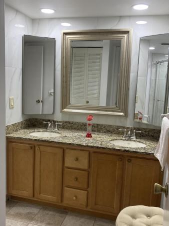 Forest Lakes Townhomes, 1674 Forest Lakes Cir #A, West Palm Beach, Florida 33406, image 2