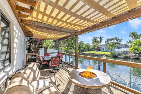 Royal Palm Isles, 2000 NW 38th St, Oakland Park, Florida 33309, image 1