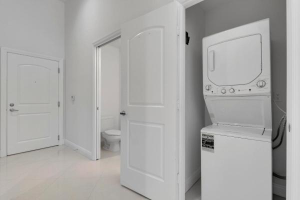 Two City Plaza, 701 S Olive Ave #307, West Palm Beach, Florida 33401, image 1